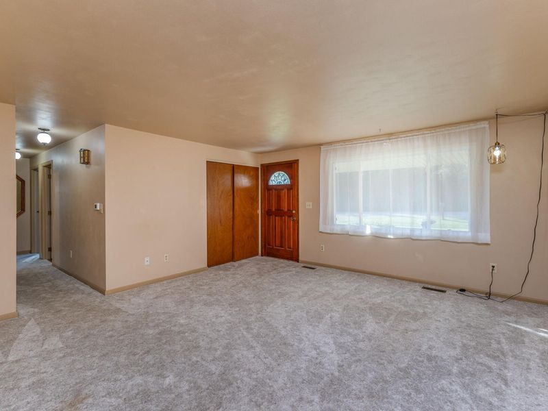 15 Windmere Drive, Troy, OH 45373 Photo 18