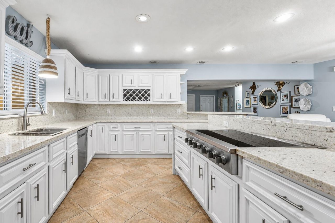 949 Laurel Road, North Palm Beach, FL 33408 Photo