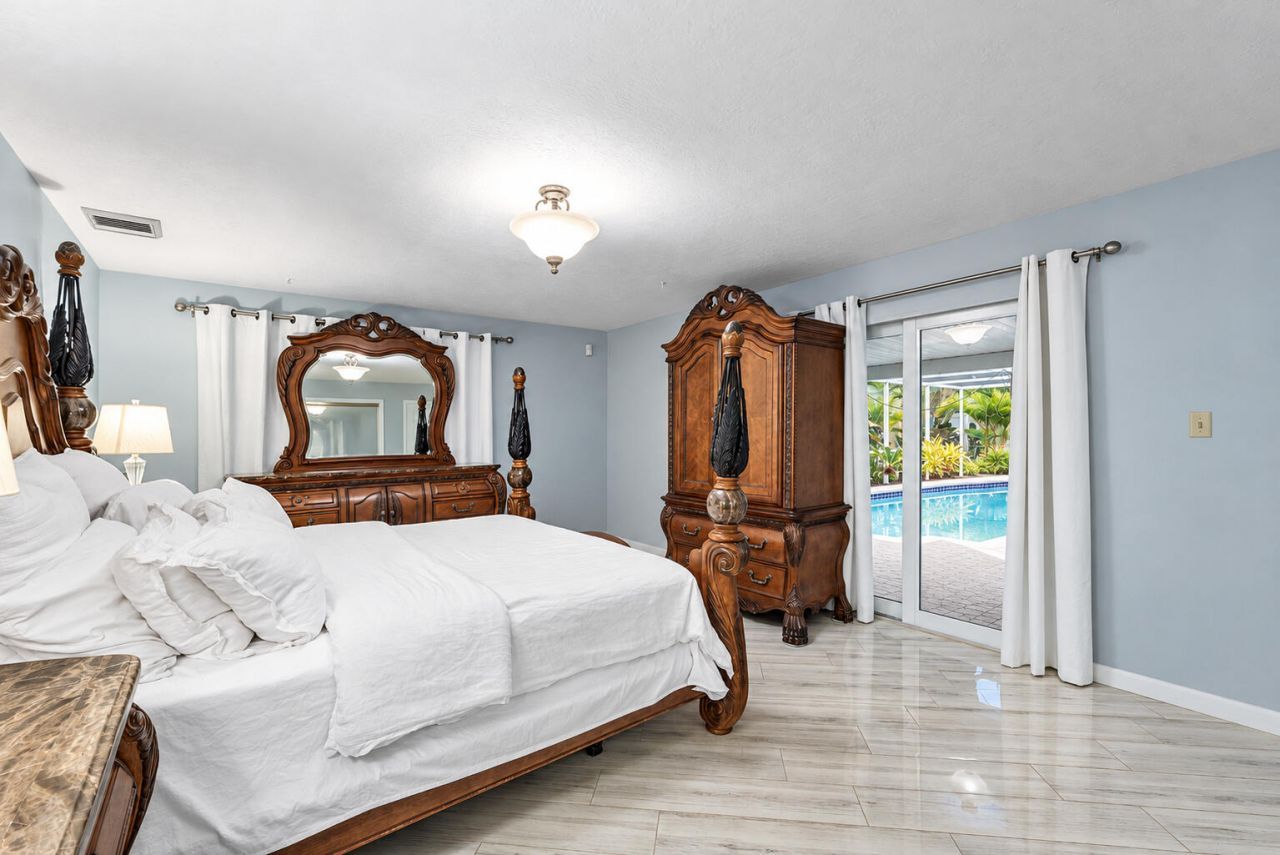 949 Laurel Road, North Palm Beach, FL 33408 Photo