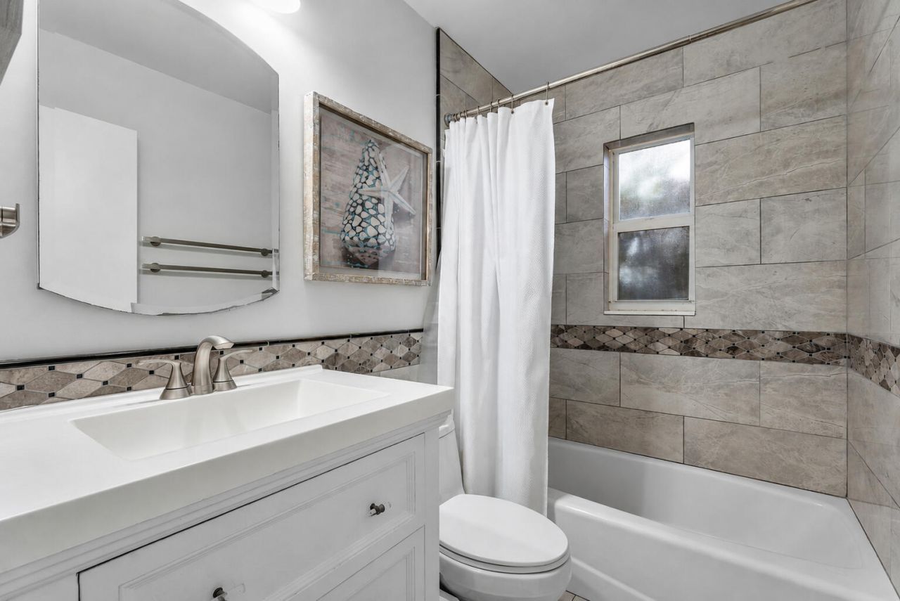 949 Laurel Road, North Palm Beach, FL 33408 Photo
