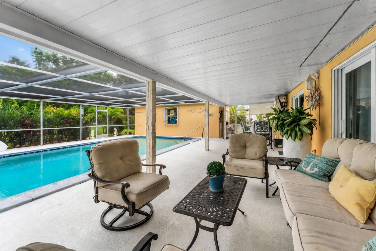 949 Laurel Road, North Palm Beach, FL 33408 Photo