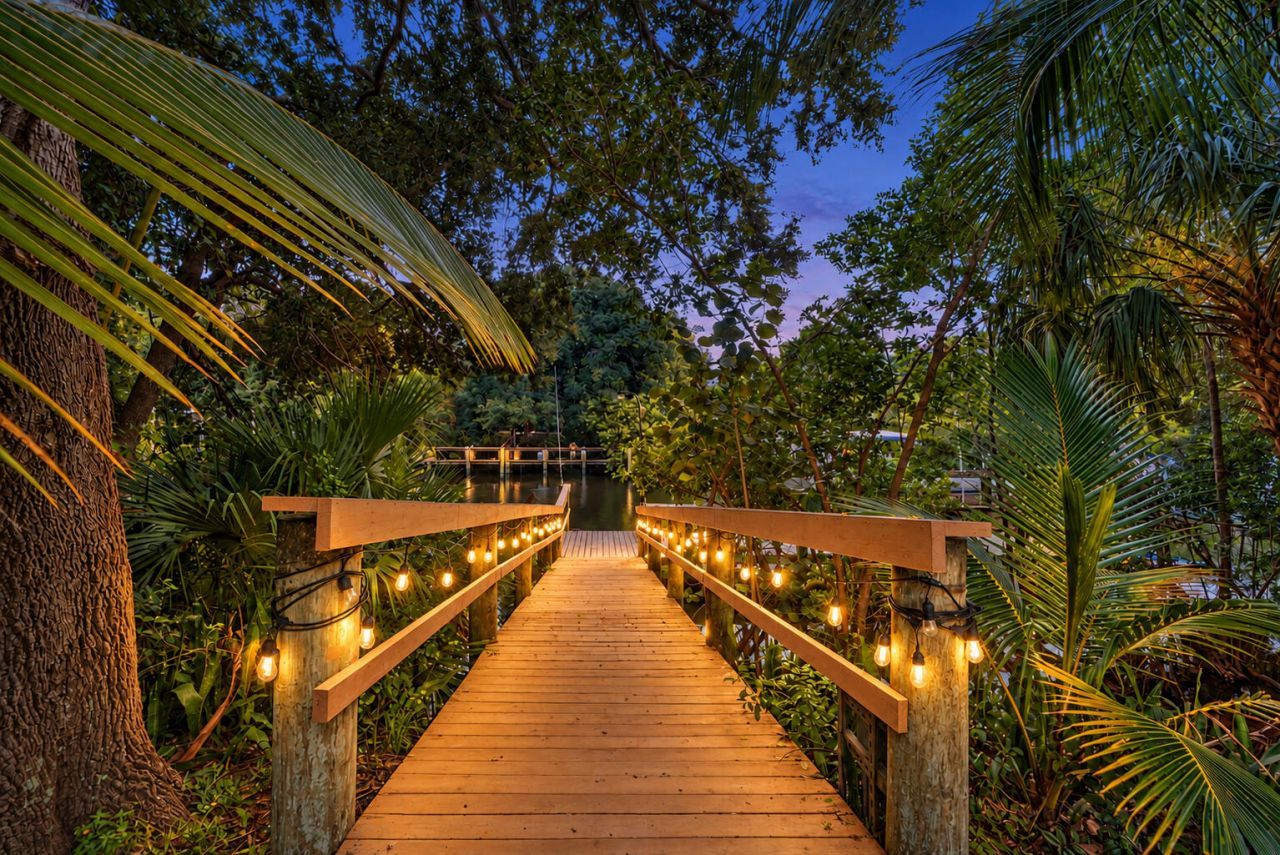 949 Laurel Road, North Palm Beach, FL 33408 Photo