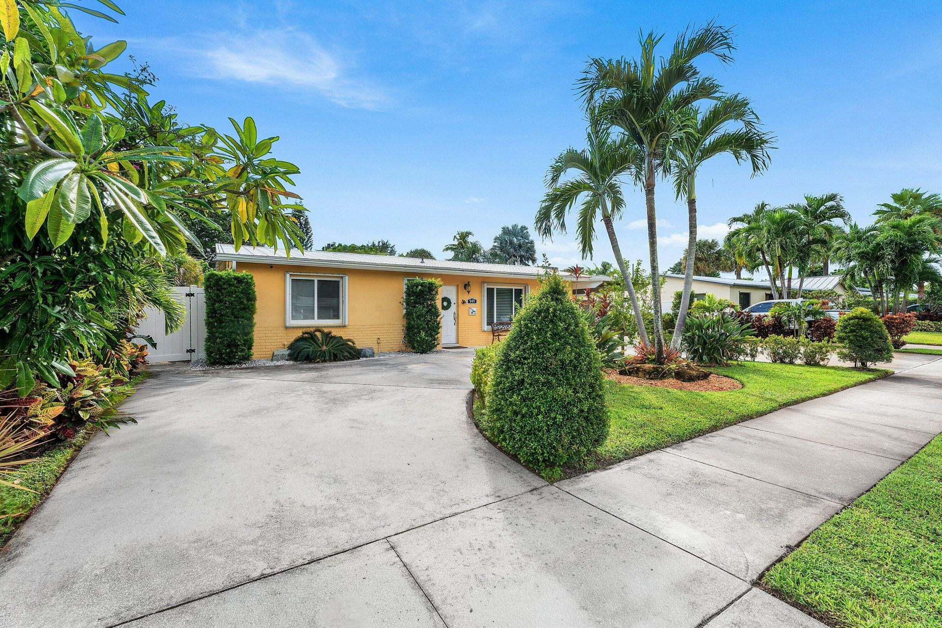 949 Laurel Road, North Palm Beach, FL 33408 Photo