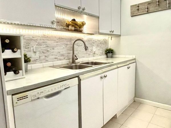 2 NEWPORT A Drive, Unit 2, Deerfield Beach, FL 33442