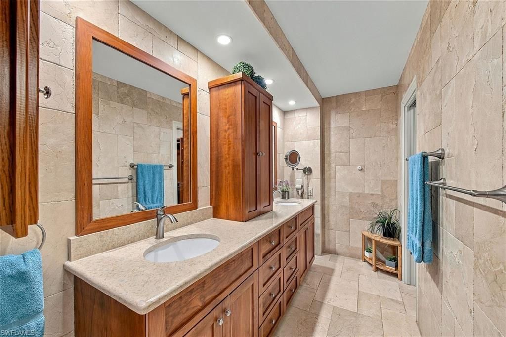 4401 Gulf Shore Blvd N, Unit B802, Naples, FL 34103 Photo