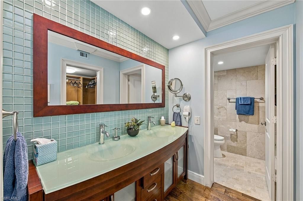 4401 Gulf Shore Blvd N, Unit B802, Naples, FL 34103 Photo