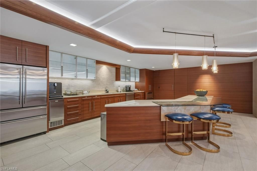 4401 Gulf Shore Blvd N, Unit B802, Naples, FL 34103 Photo