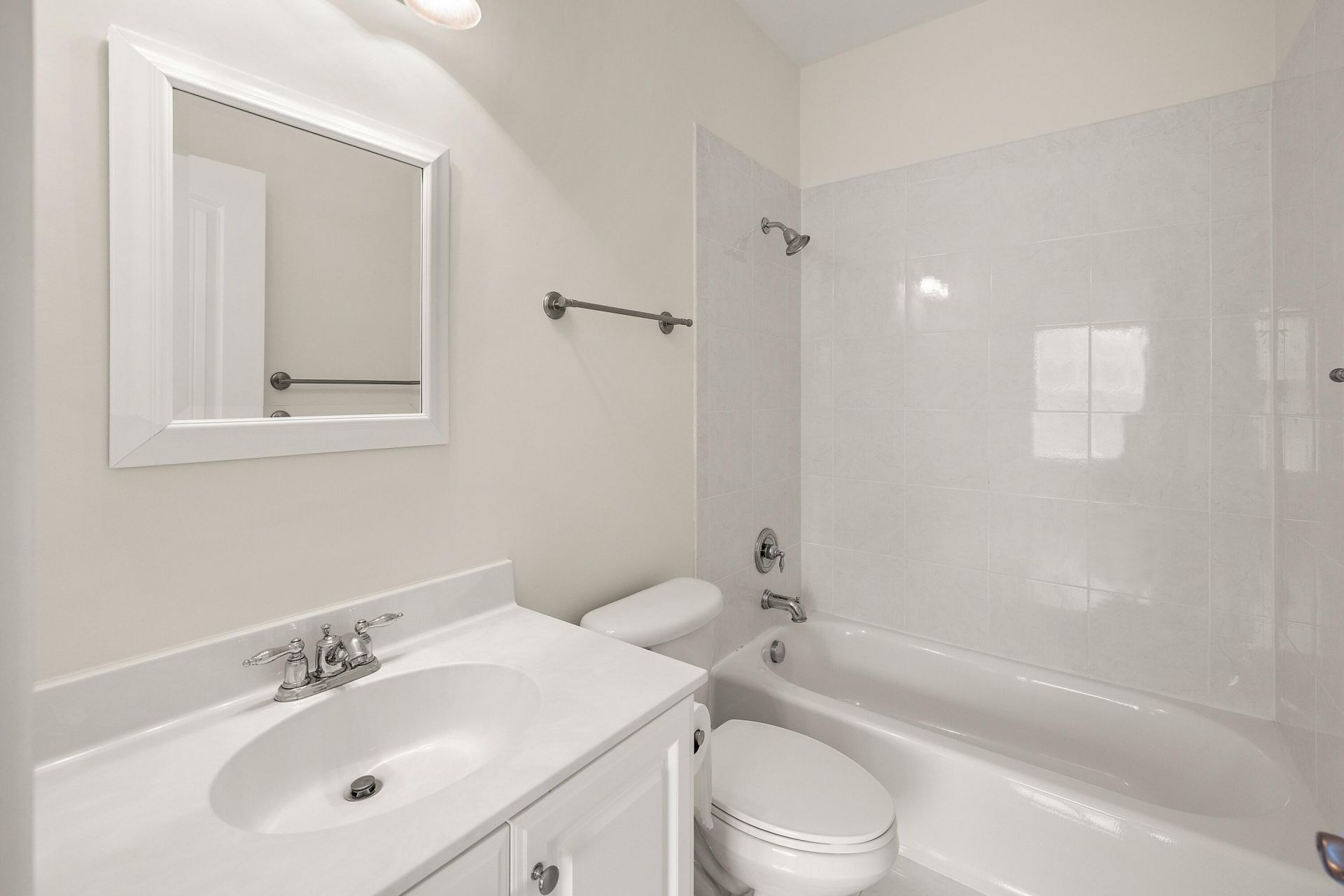 202 Garmouth Court Photo 17