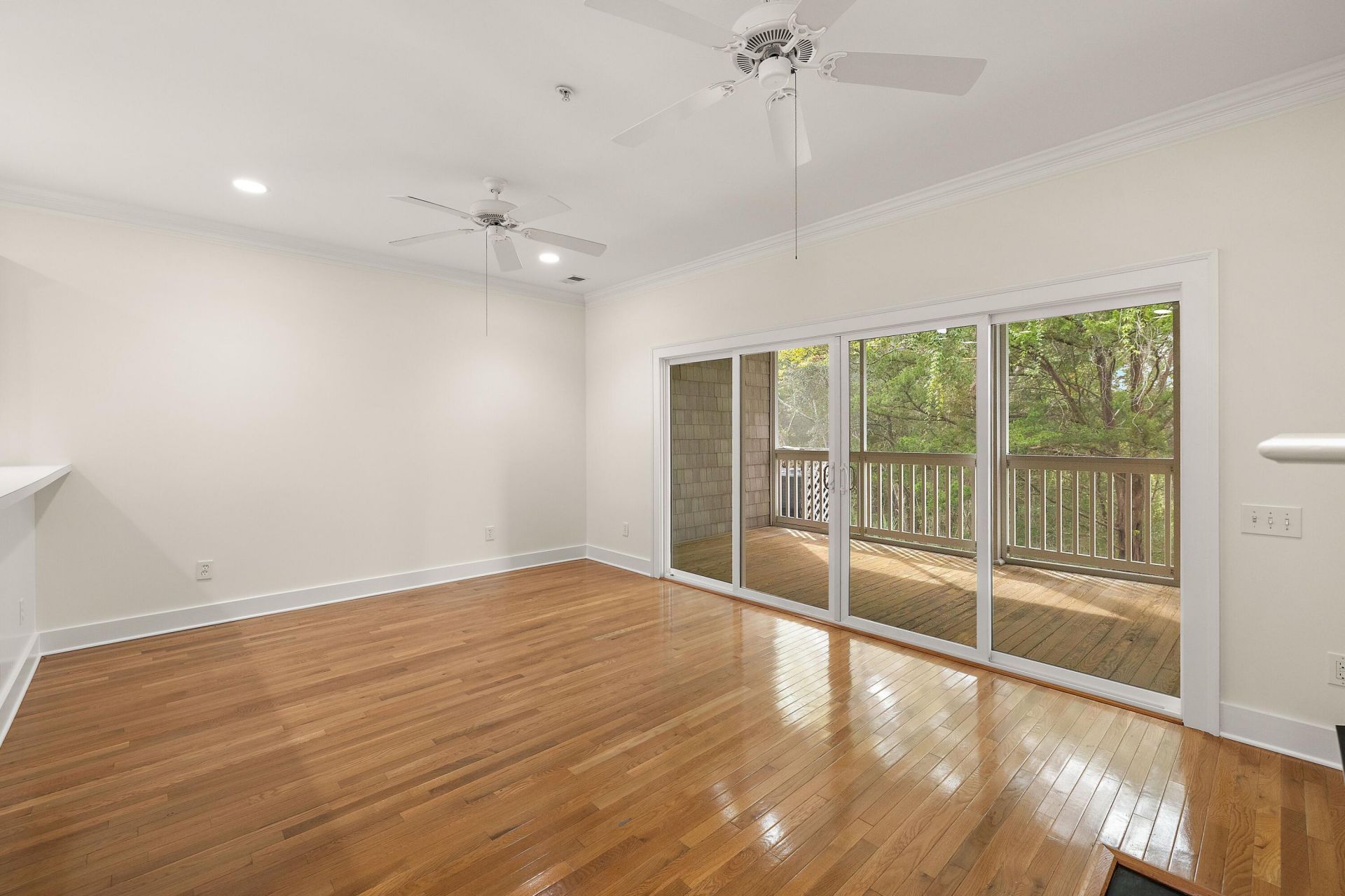 202 Garmouth Court Photo 4
