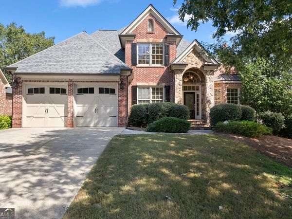 306 Vinings Walk NW, Gainesville, GA 30501