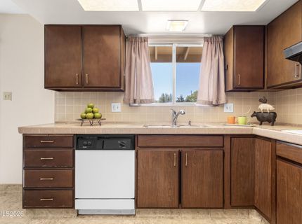 580 Shamrock Lane, Reno, NV 89509 Photo