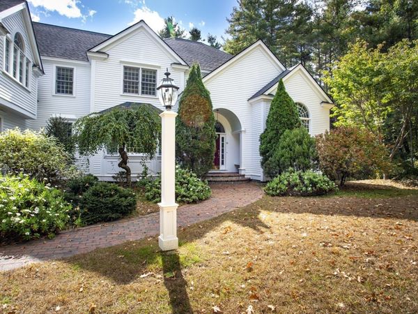 28 Meachen, Sudbury, MA 01776