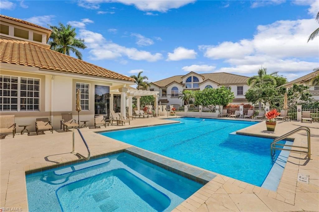107 Colonade Cir , Unit 103, Naples, FL 34103 Photo