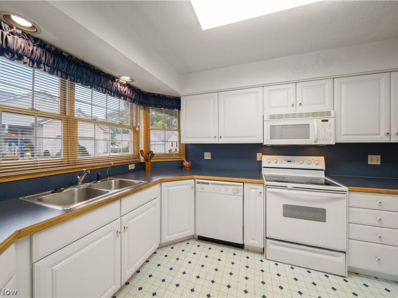 2850 Sherwood Avenue NW, Massillon, OH 44646 Photo 11