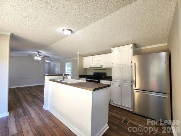 1134 Emanuel Street , Kannapolis, NC 28081