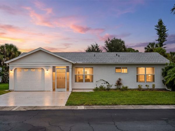 8130 PICKWICK ROAD , NORTH PORT, FL 34287