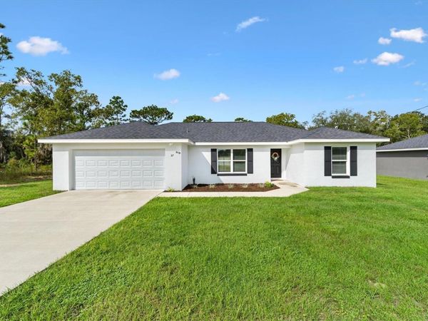37 GUAVA TERRACE RADIAL , OCKLAWAHA, FL 32179