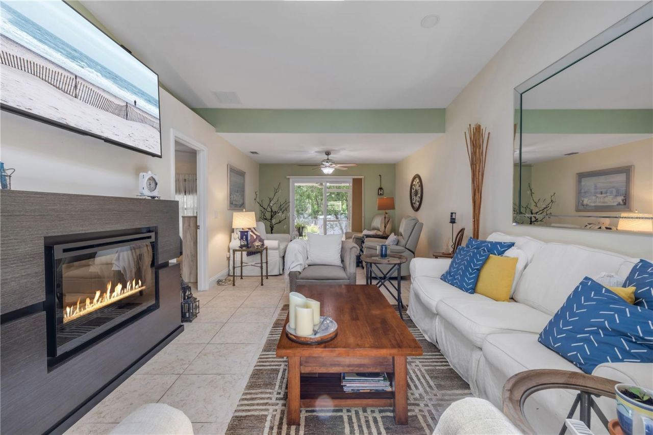 2293 Hawks Cove Circle , New Smyrna Beach, FL 32168 Photo