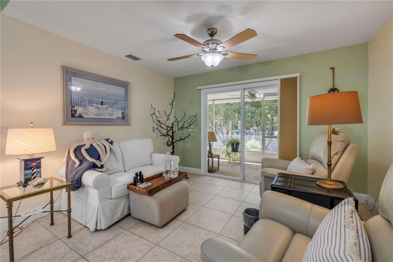2293 Hawks Cove Circle , New Smyrna Beach, FL 32168 Photo
