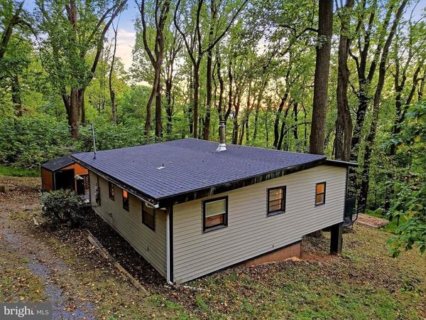 892 MASSANUTTEN MOUNTAIN DRIVE, FRONT ROYAL, VA 22630