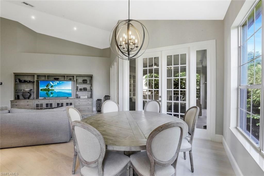 107 Colonade Cir , Unit 103, Naples, FL 34103 Photo