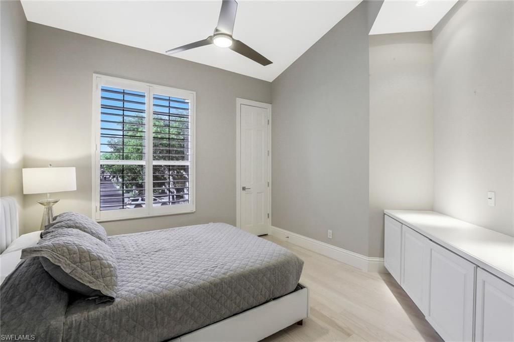 107 Colonade Cir , Unit 103, Naples, FL 34103 Photo