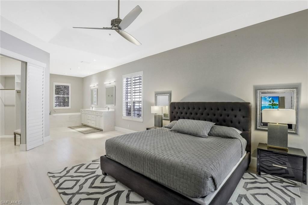 107 Colonade Cir , Unit 103, Naples, FL 34103 Photo