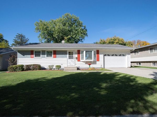 114 S PETERS AVENUE, Fond Du Lac, WI 54935