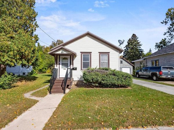 1463 KURTZ AVENUE, Green Bay, WI 54301