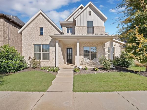1837 Averi Lane, Farmers Branch, TX 75234