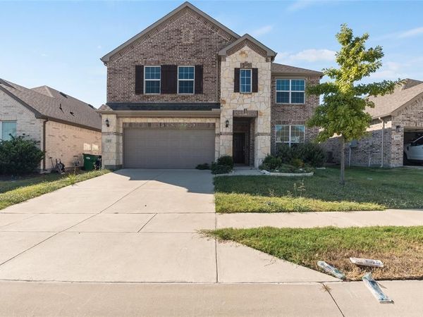 215 Hadley Lane, Fate, TX 75087