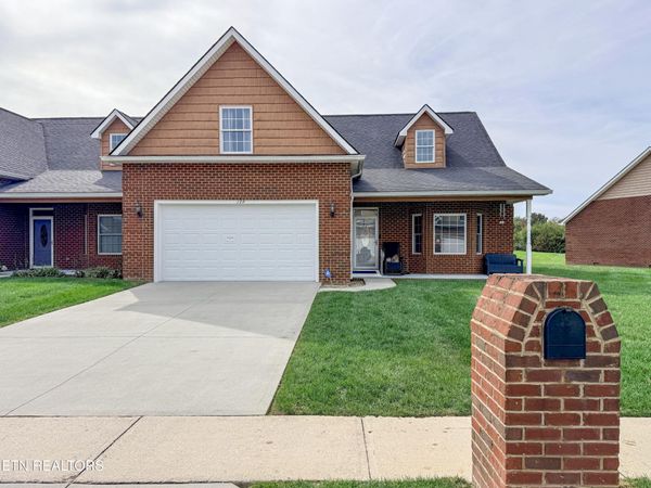 139 Genesis Ave, Crossville, TN 38571