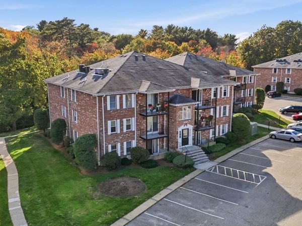 352 Neponset St, Unit L, Canton, MA 02021