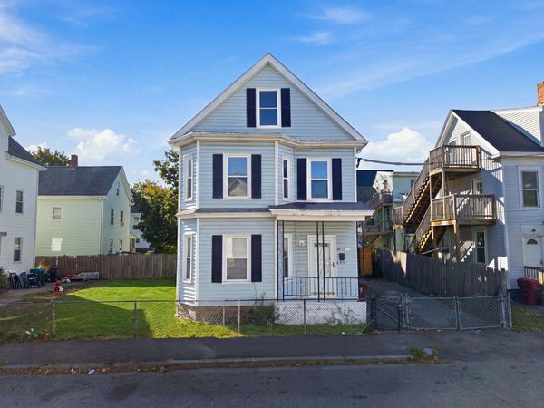 56 Read St, Lowell, MA 01850