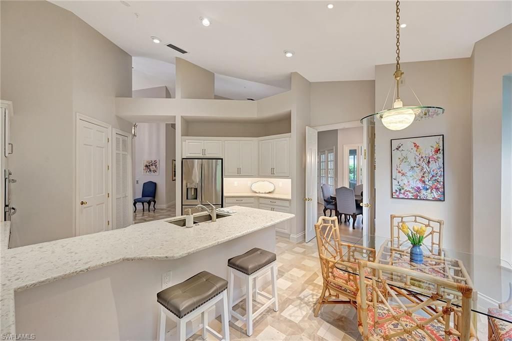 265 Colonade Cir , Unit 2703, Naples, FL 34103 Photo