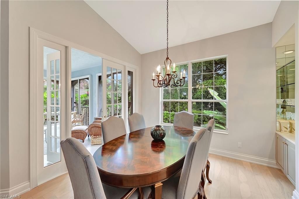 265 Colonade Cir , Unit 2703, Naples, FL 34103 Photo