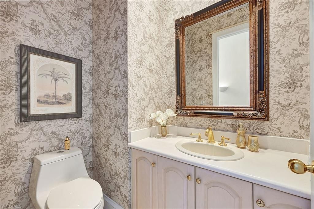 265 Colonade Cir , Unit 2703, Naples, FL 34103 Photo