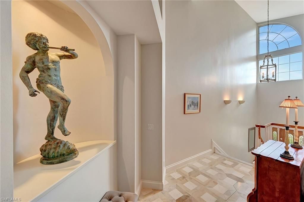 265 Colonade Cir , Unit 2703, Naples, FL 34103 Photo