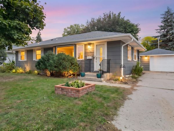 196 E 95th Street Circle, Bloomington, MN 55420
