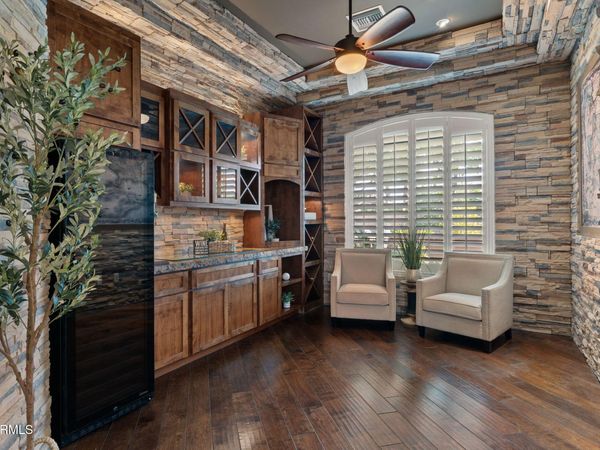 4654 E MEADOWVIEW Court, Gilbert, AZ 85298