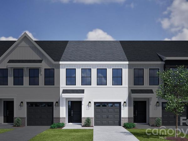 7436 Mashburn Drive, Charlotte, NC 28269
