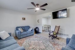 213 Crestmore Drive  photo 4