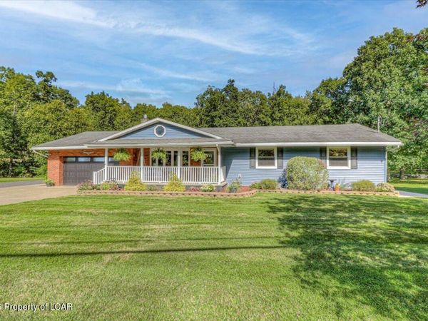 130 Westminster Road, Jenkins Township, PA 18702
