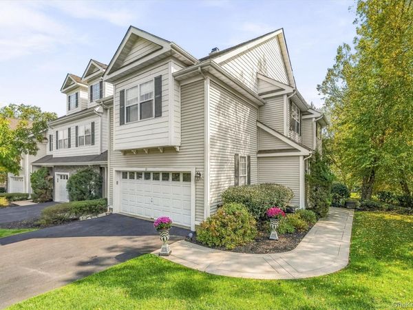 15 Country Club Drive, Middletown, NY 10940