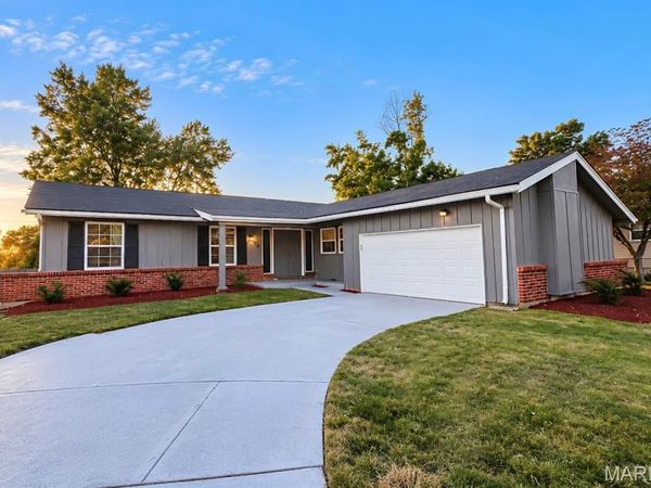 11749 Galba Drive , Florissant, MO 63033