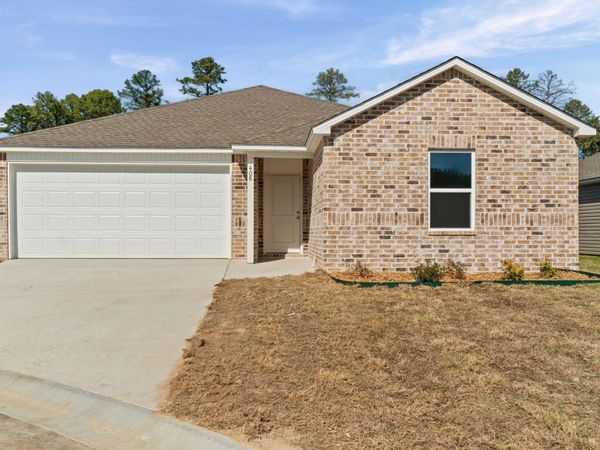 408 Mistflower Cove, Benton, AR 72015