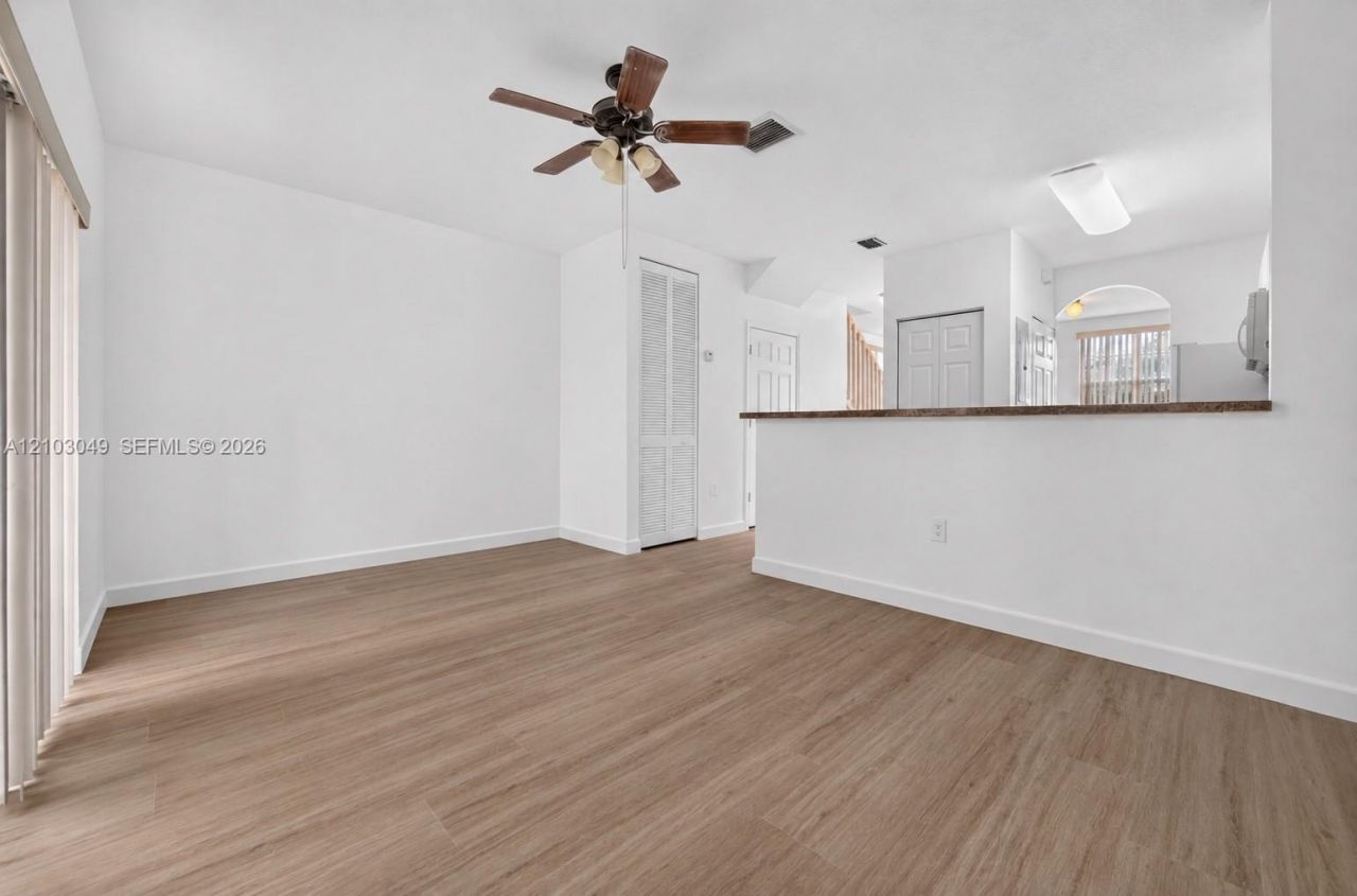 1650 NE 33rd Rd , Unit 112-10, Homestead, FL 33033 Photo