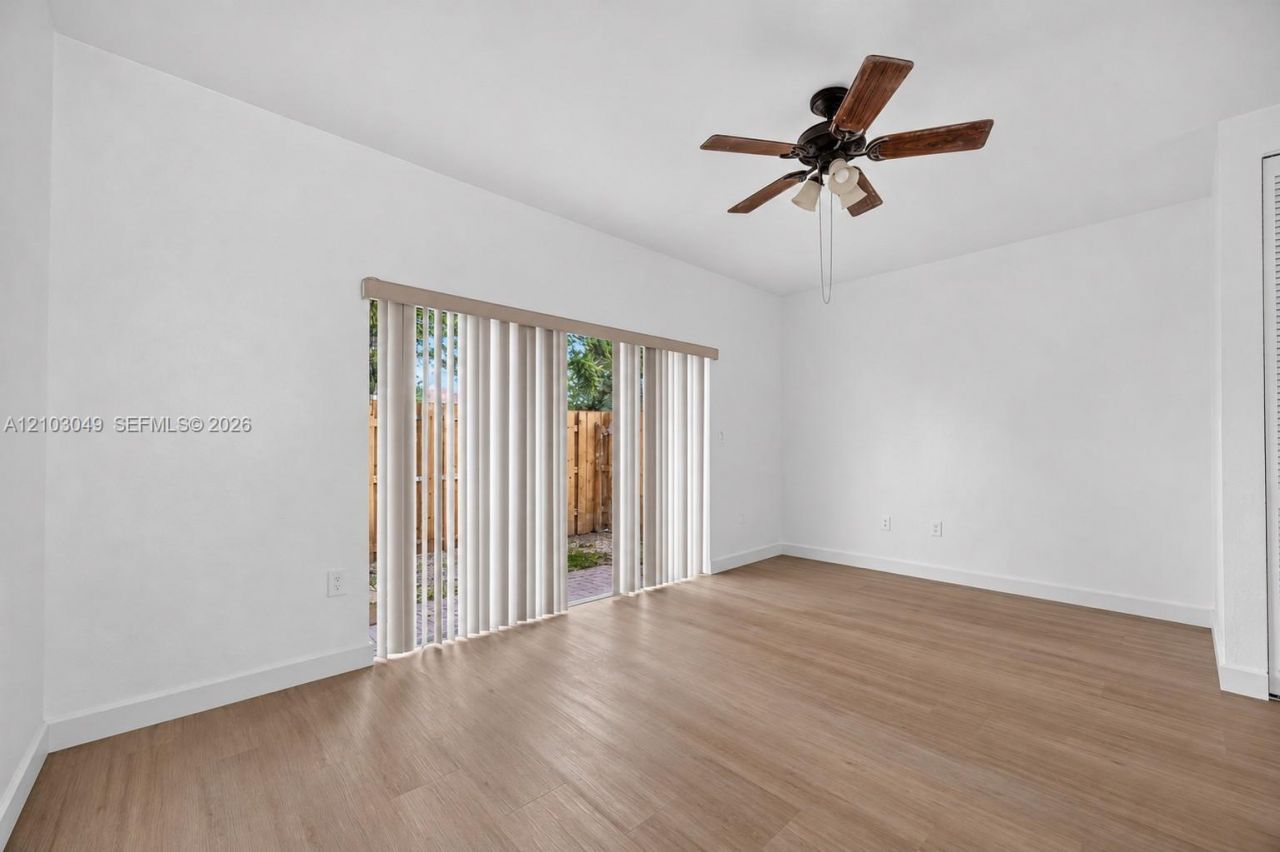 1650 NE 33rd Rd , Unit 112-10, Homestead, FL 33033 Photo