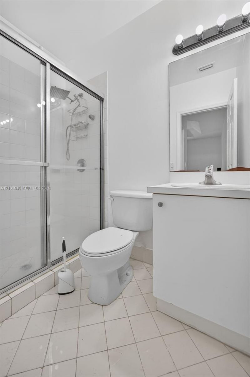 1650 NE 33rd Rd , Unit 112-10, Homestead, FL 33033 Photo