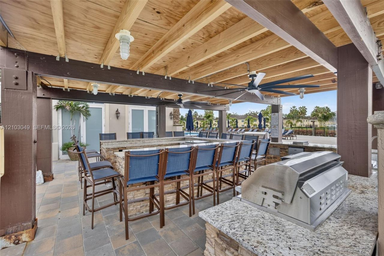 1650 NE 33rd Rd , Unit 112-10, Homestead, FL 33033 Photo
